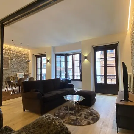 Appartamento Apartamento Espacioso En El Corazon De *