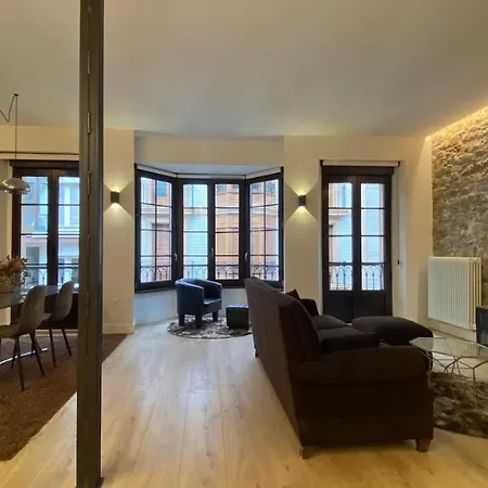 Apartamento Espacioso En El Corazon De Apartmán Gijón